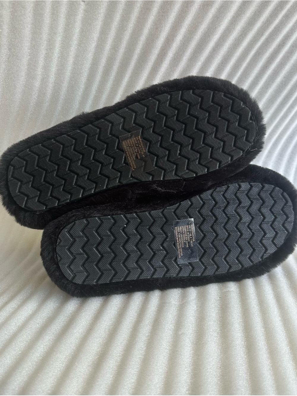 Black Faux Fur Cozy Slipper Boots - Picture 3 of 5